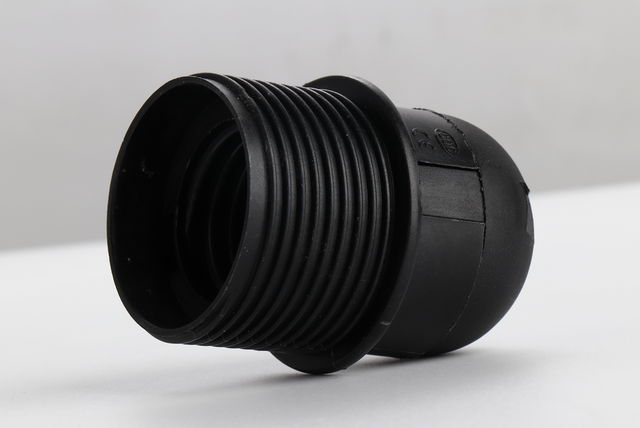 Half Tooth Socket Retro E27 Lamp Base Black
